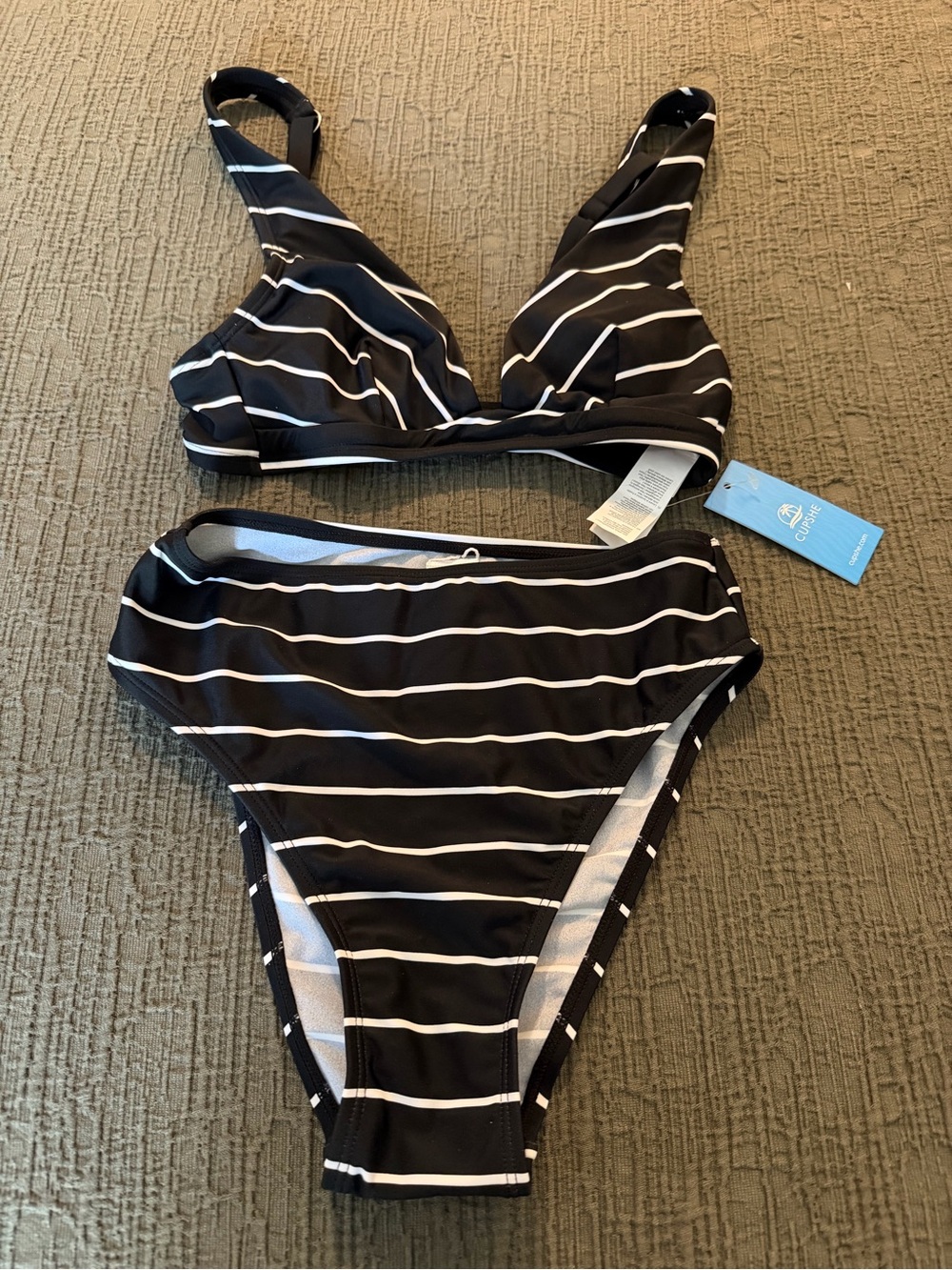 Cupshe Black and White Striped Two-Piece Bikini New High Cut Adjustable